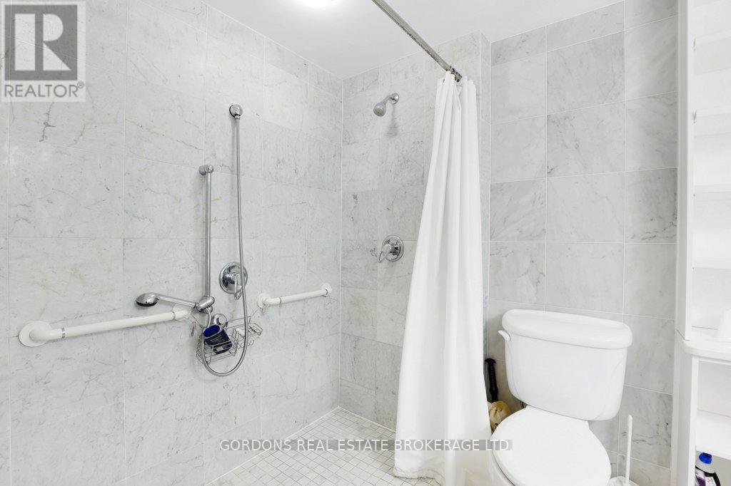 #103 3099 CARLING AVENUE - 29