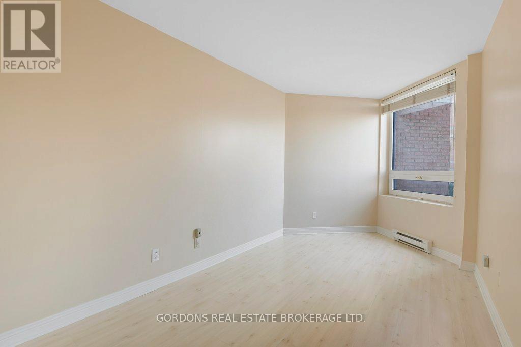 #103 3099 CARLING AVENUE - 33