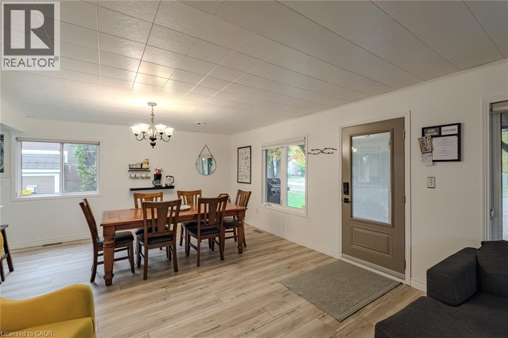 15 PARK LANE Crescent, Turkey Point, Ontario, N0E1T0 — Photo 3