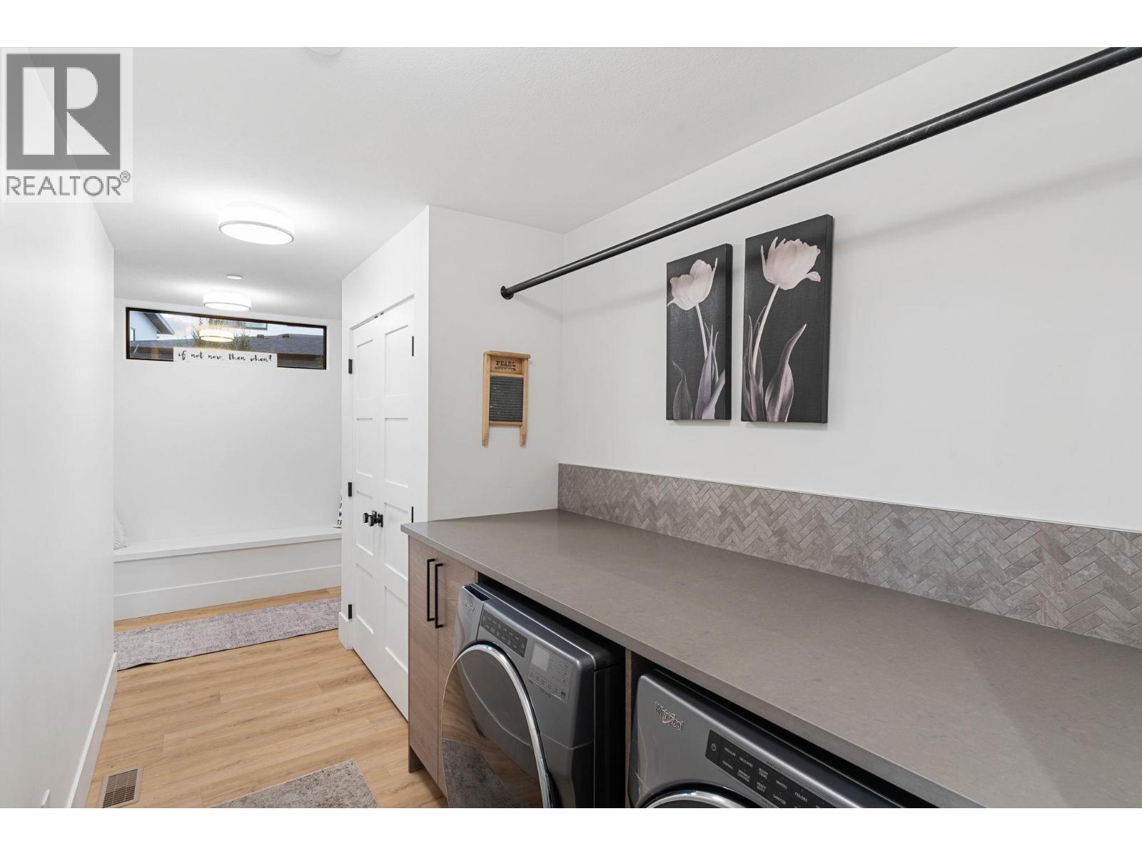 10258 Beacon Hill Drive - 25