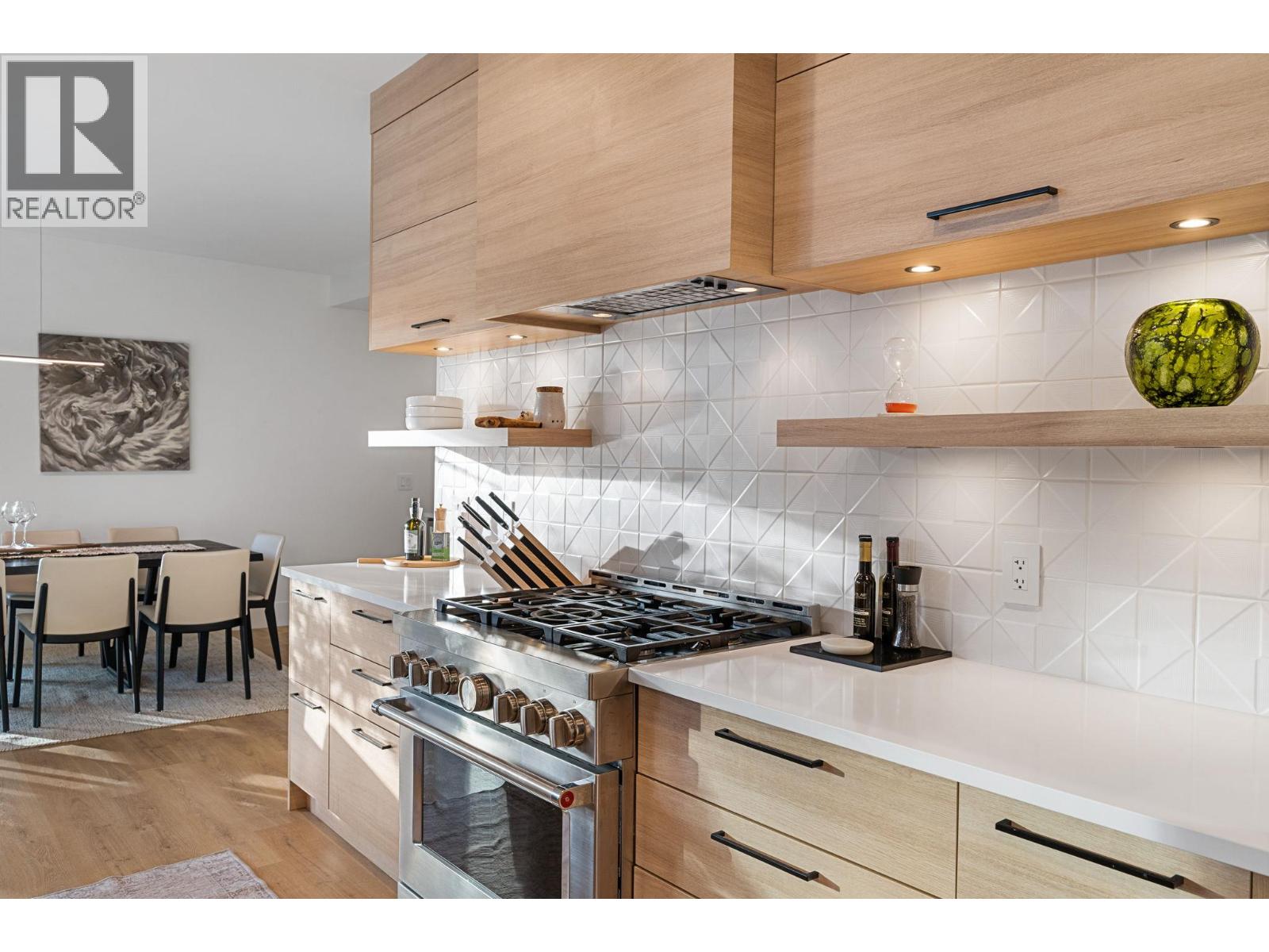 10258 Beacon Hill Drive - 19