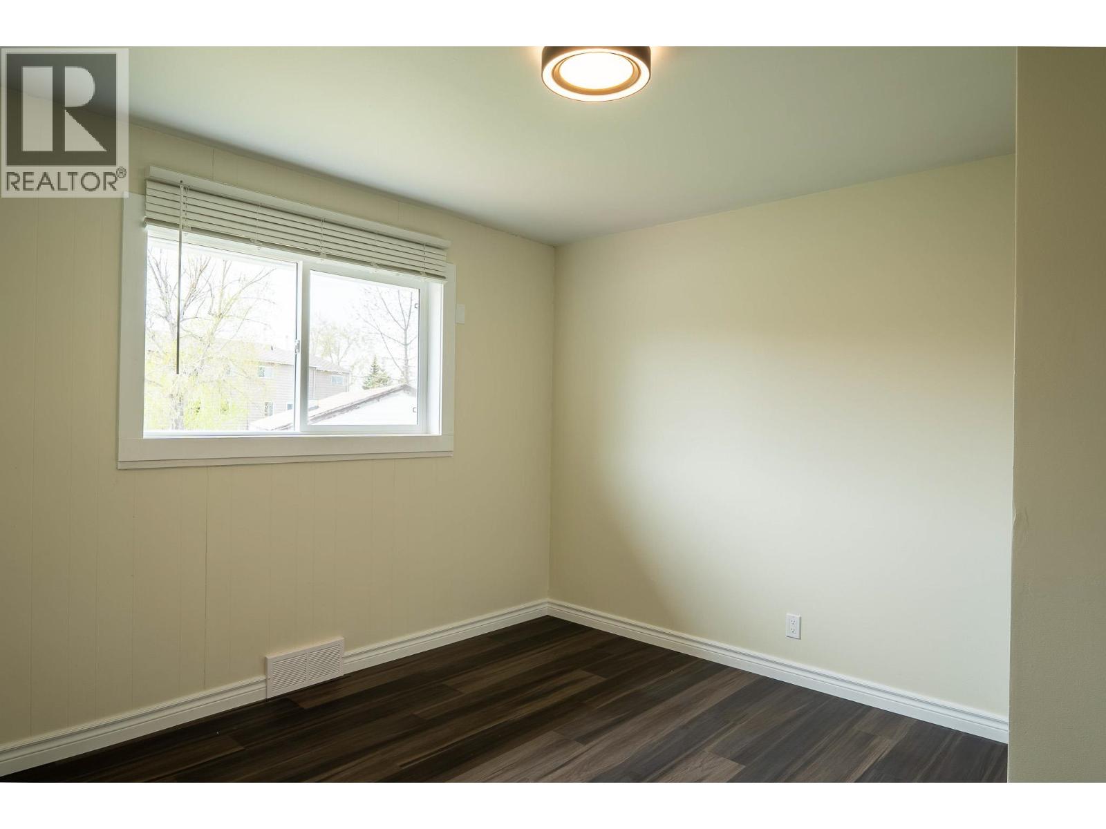 8835 103A AVENUE - 9