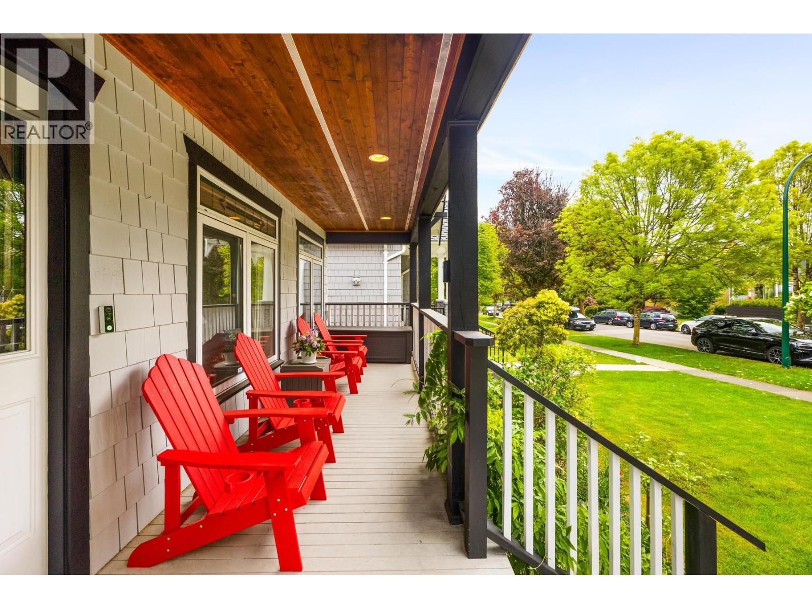 4337 W 15TH AVENUE, Vancouver