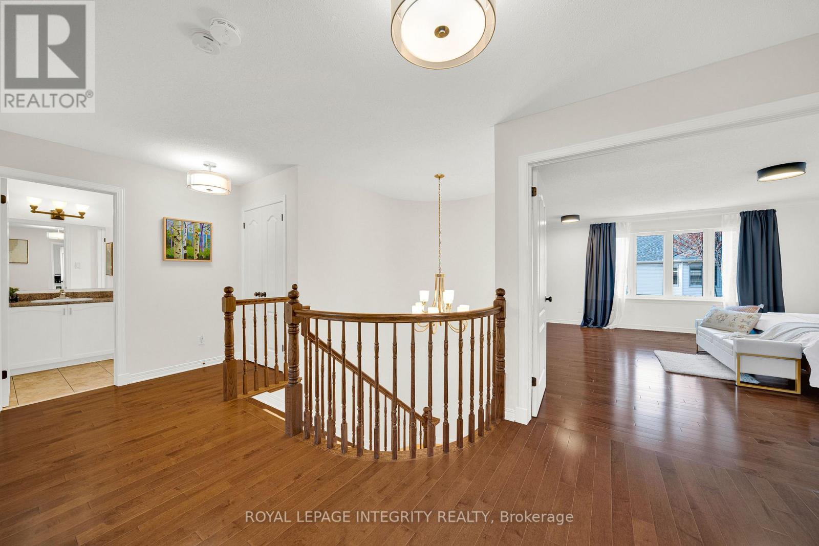 154 RODEO DRIVE - 21