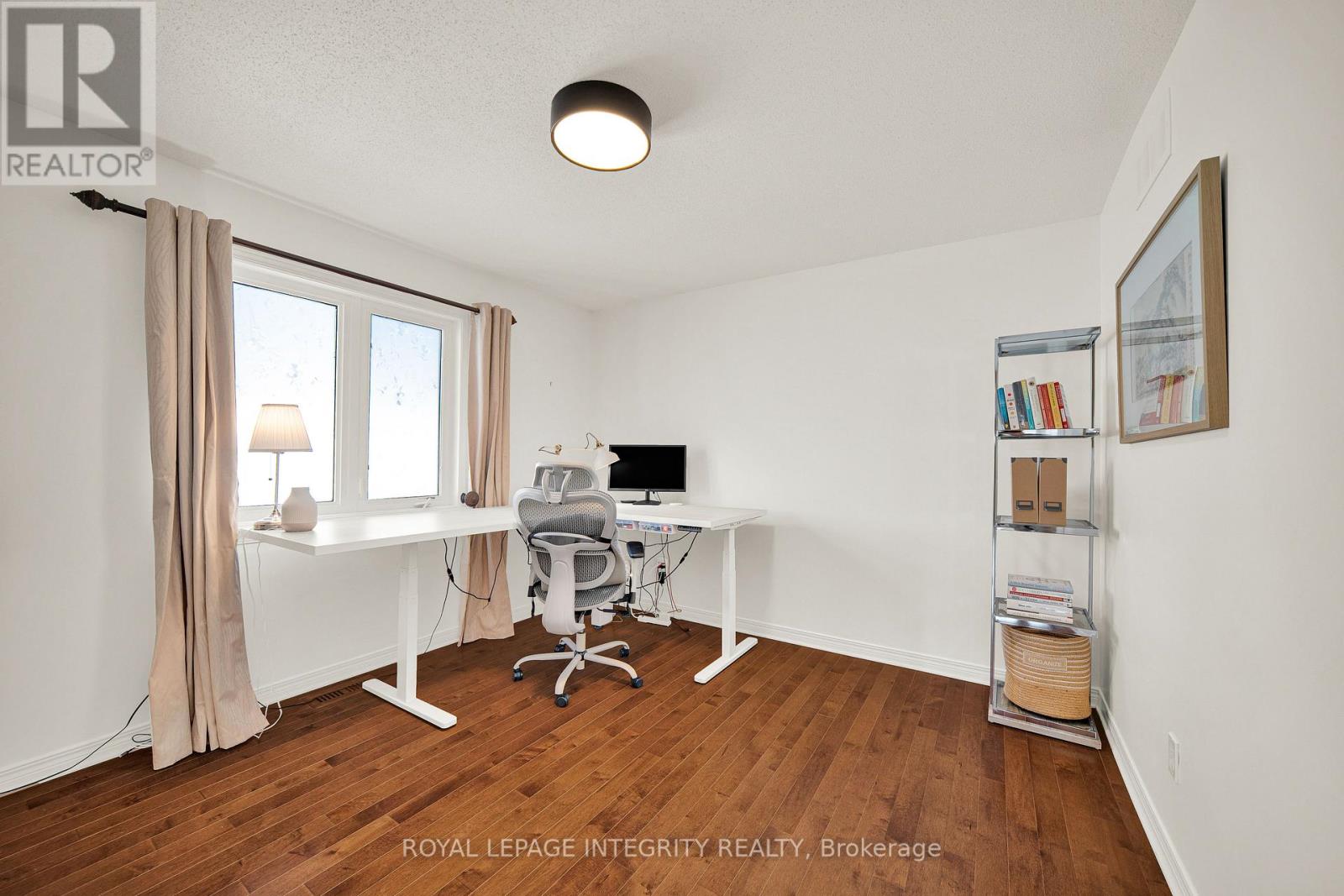 154 RODEO DRIVE - 31