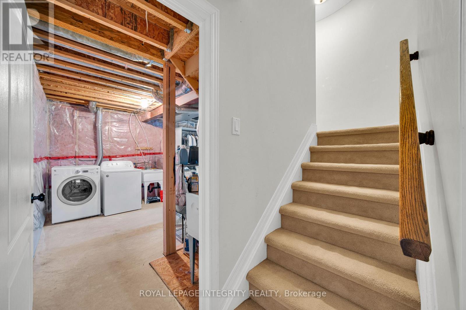 154 RODEO DRIVE - 35