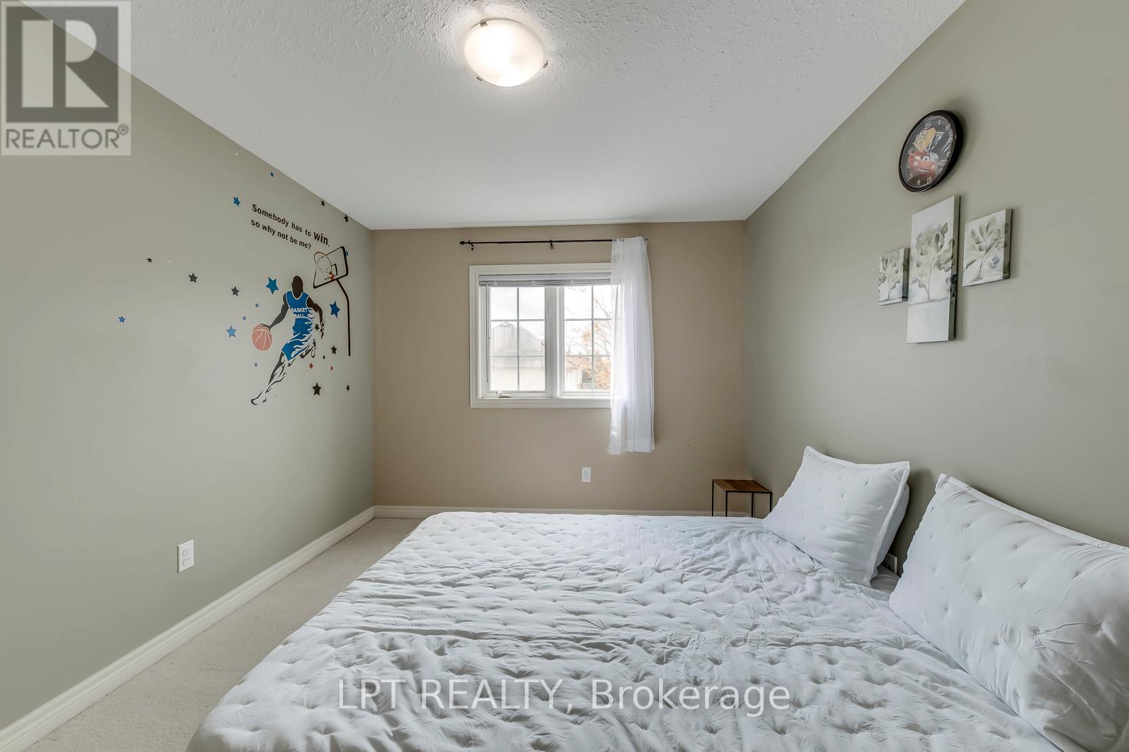#6 10 FALLOWFIELD DRIVE - 27