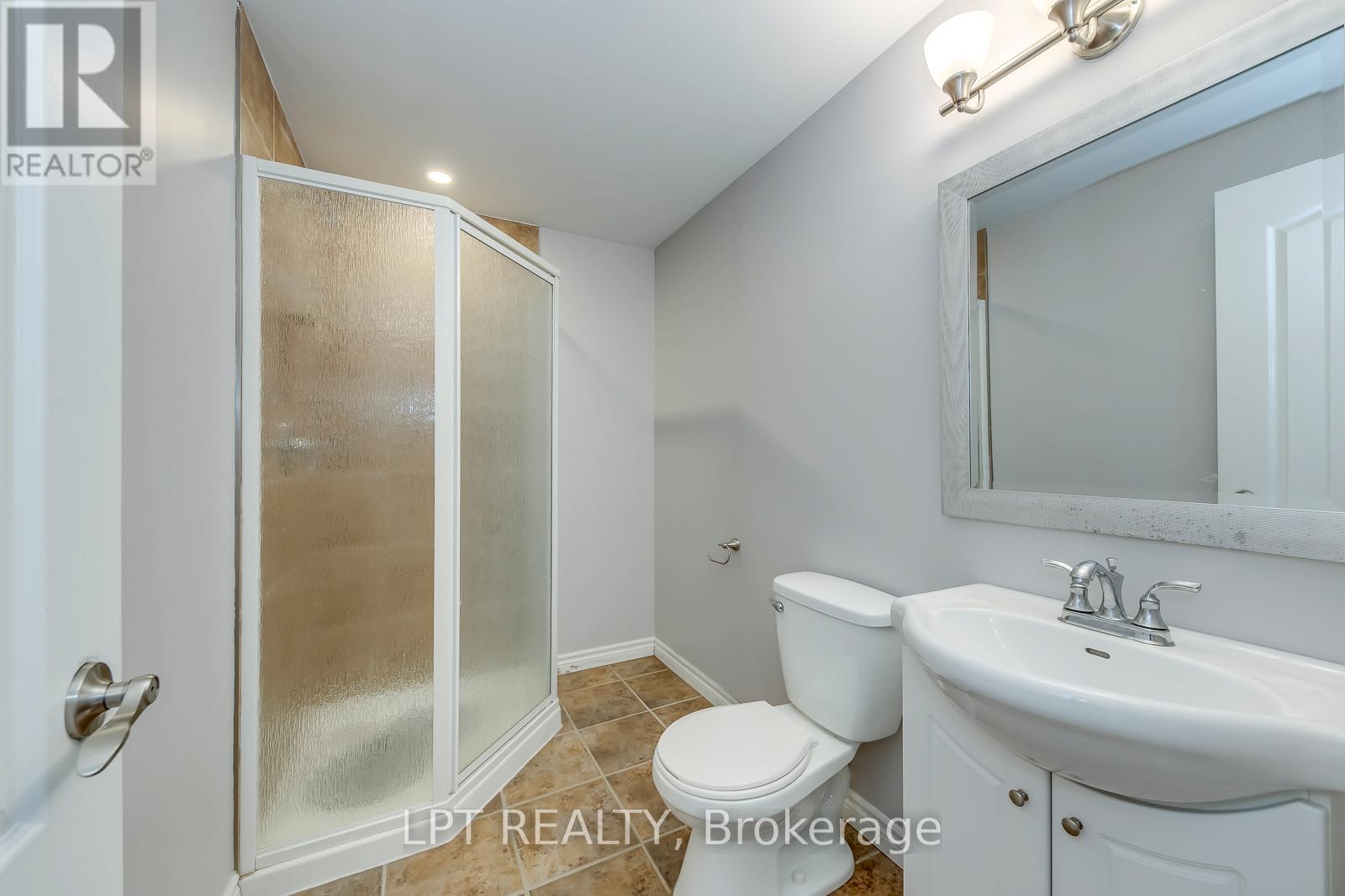 #6 10 FALLOWFIELD DRIVE - 37