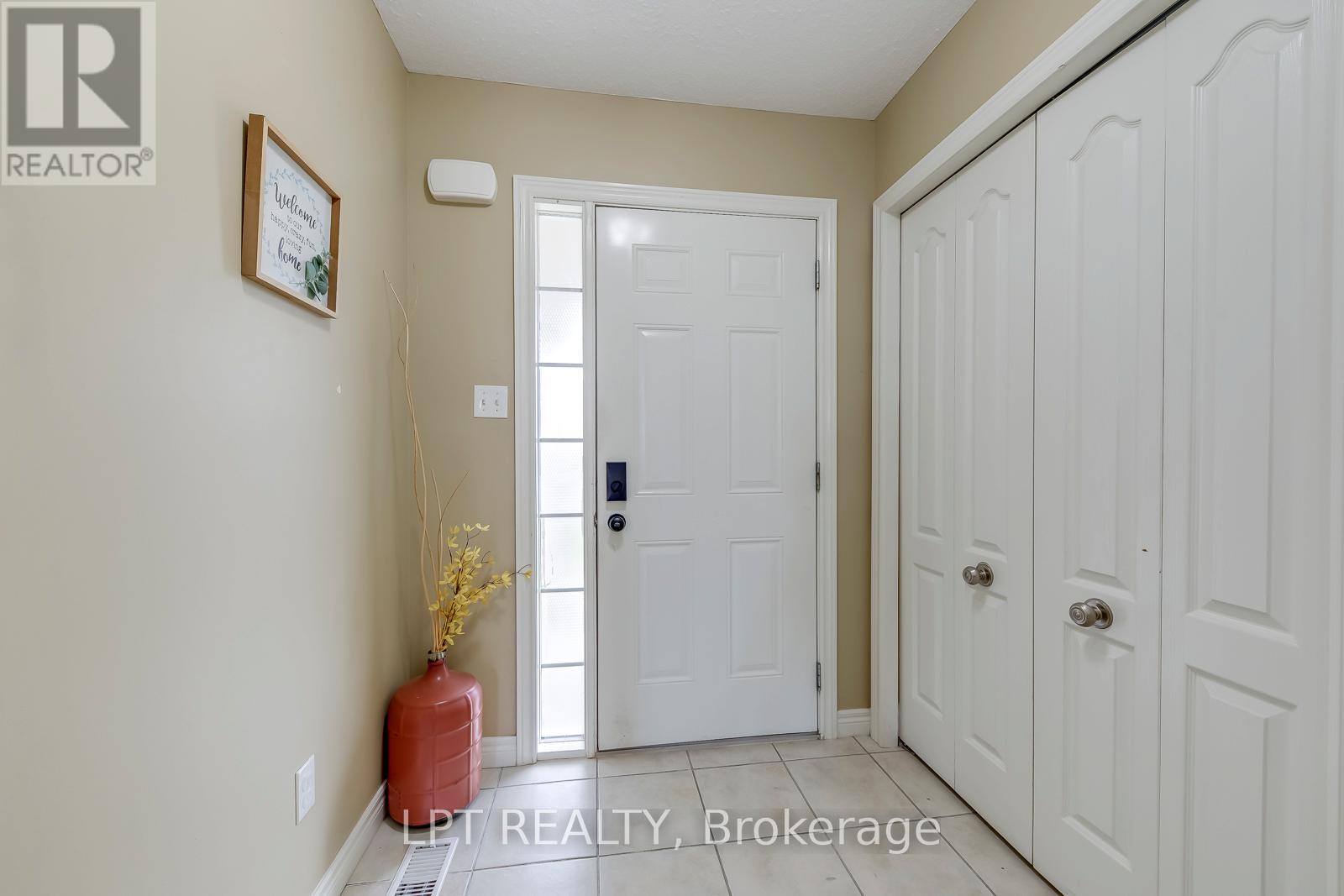 #6 10 FALLOWFIELD DRIVE - 5