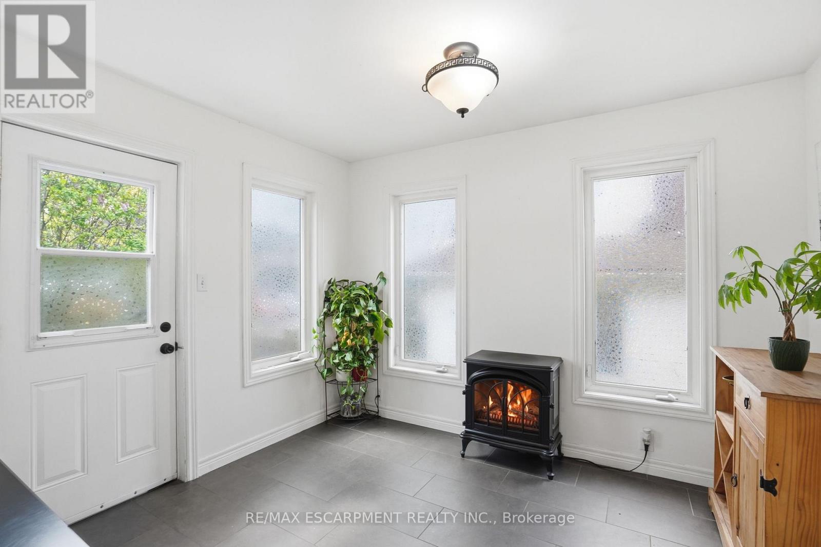 230 BEACH BOULEVARD - 12
