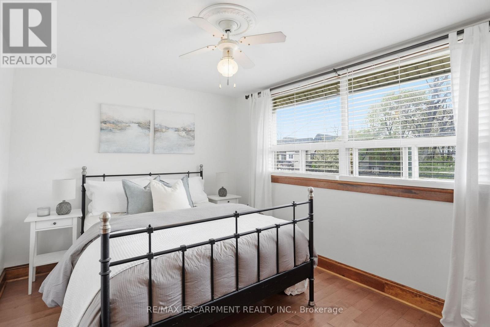 230 BEACH BOULEVARD - 15