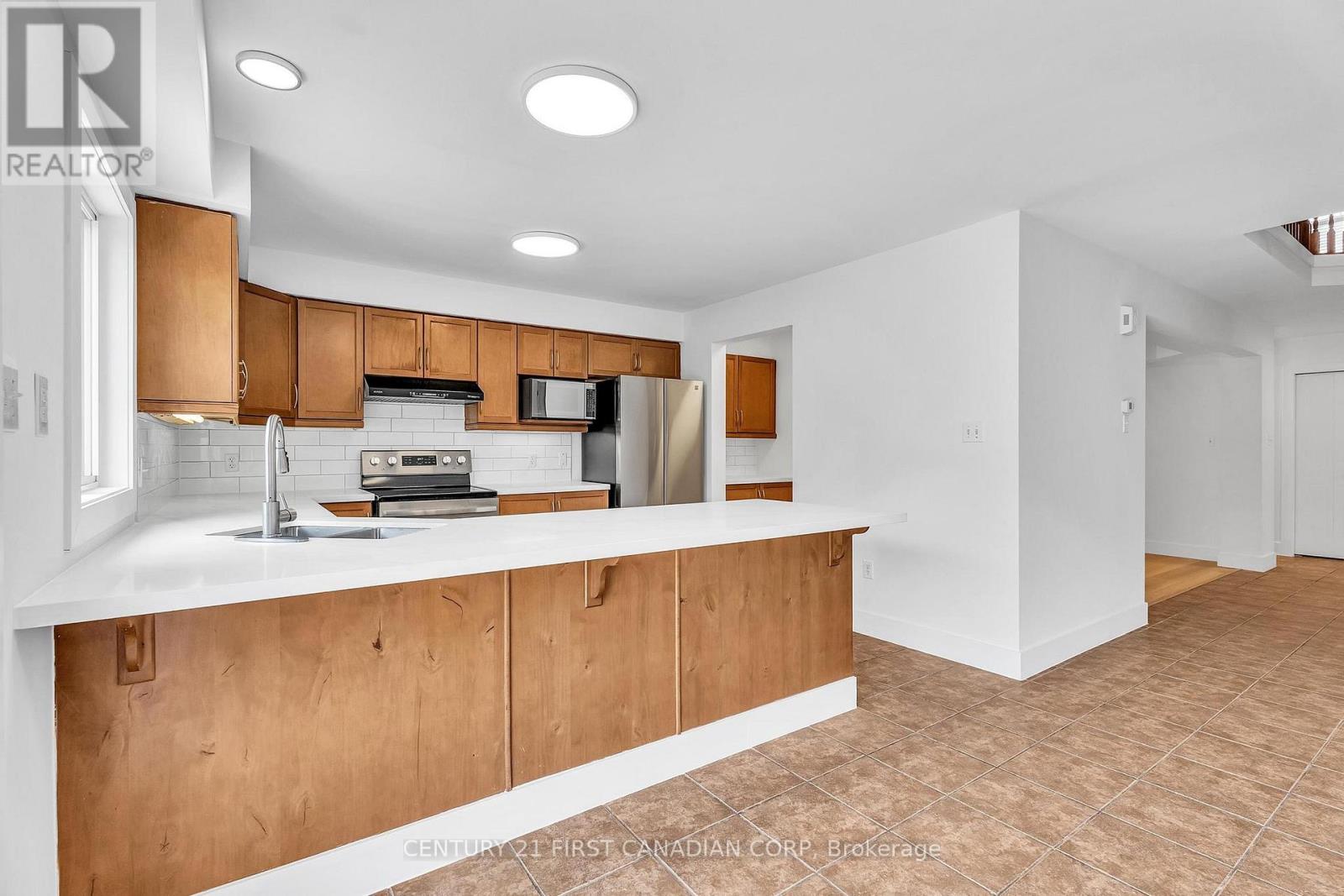 799 OAKCROSSING ROAD - 13