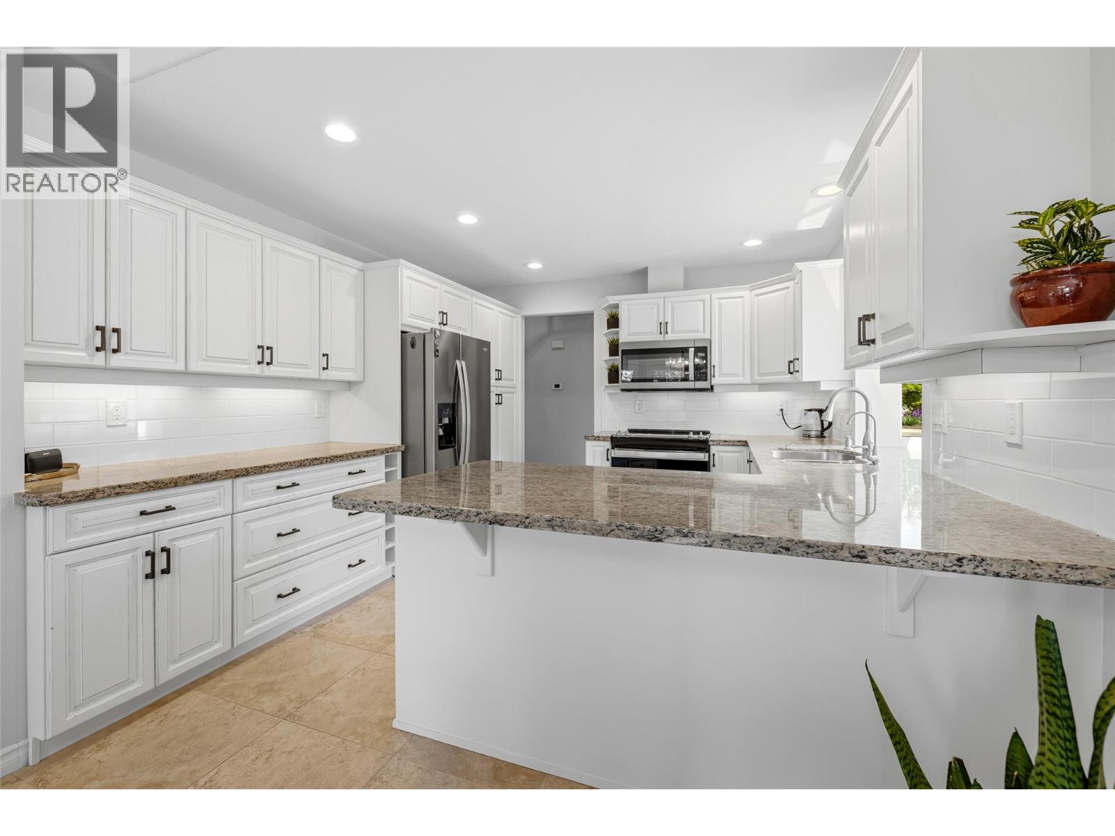 4034 Gallaghers Terrace, Kelowna