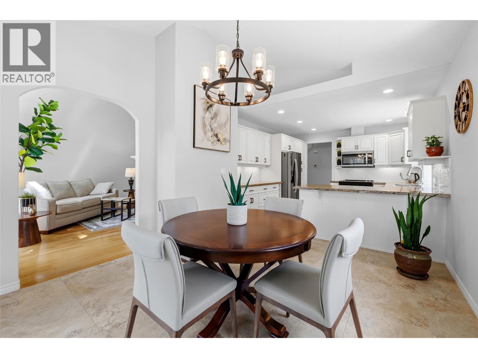 4034 Gallaghers Terrace, Kelowna