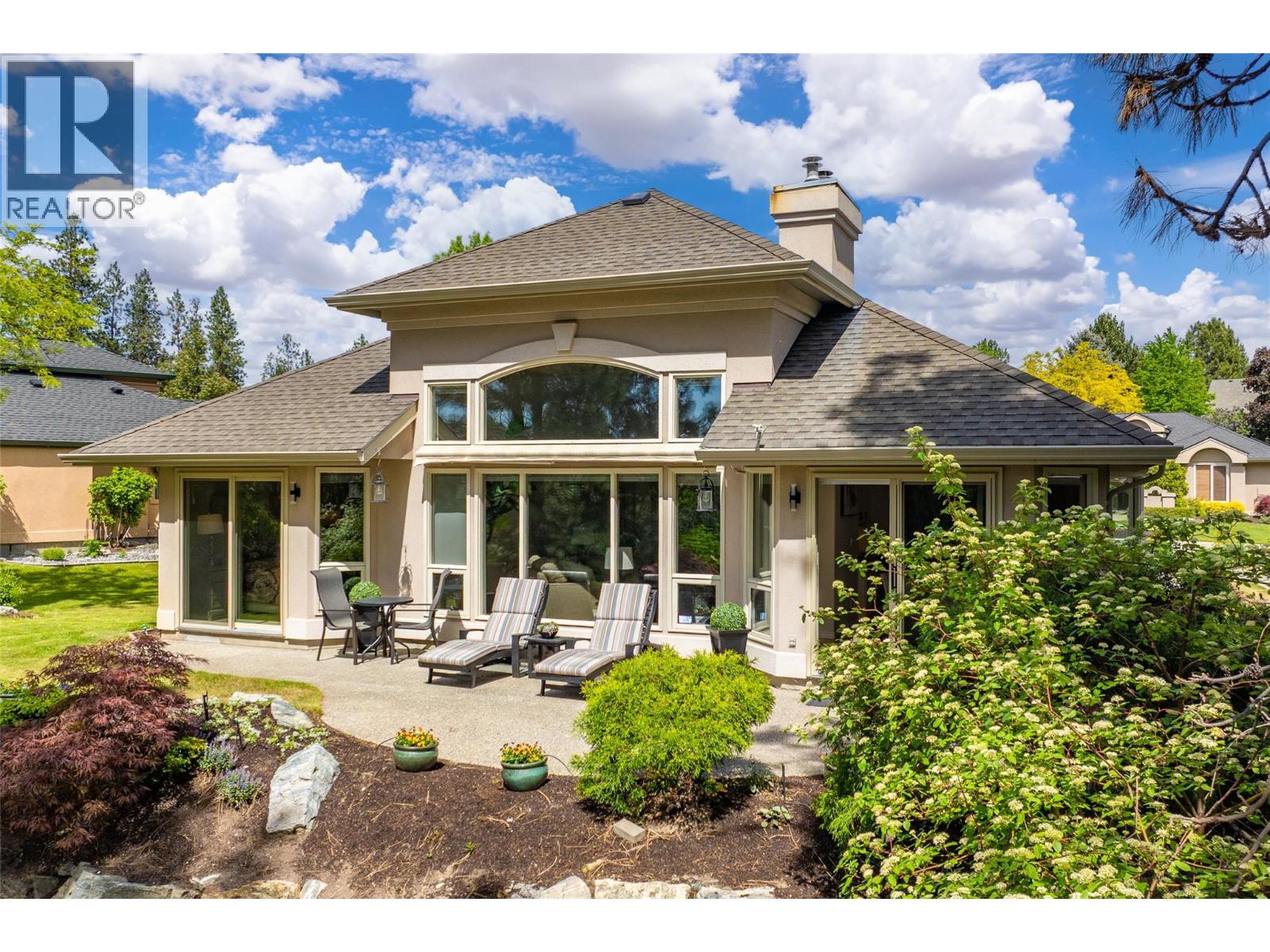 4034 Gallaghers Terrace, Kelowna