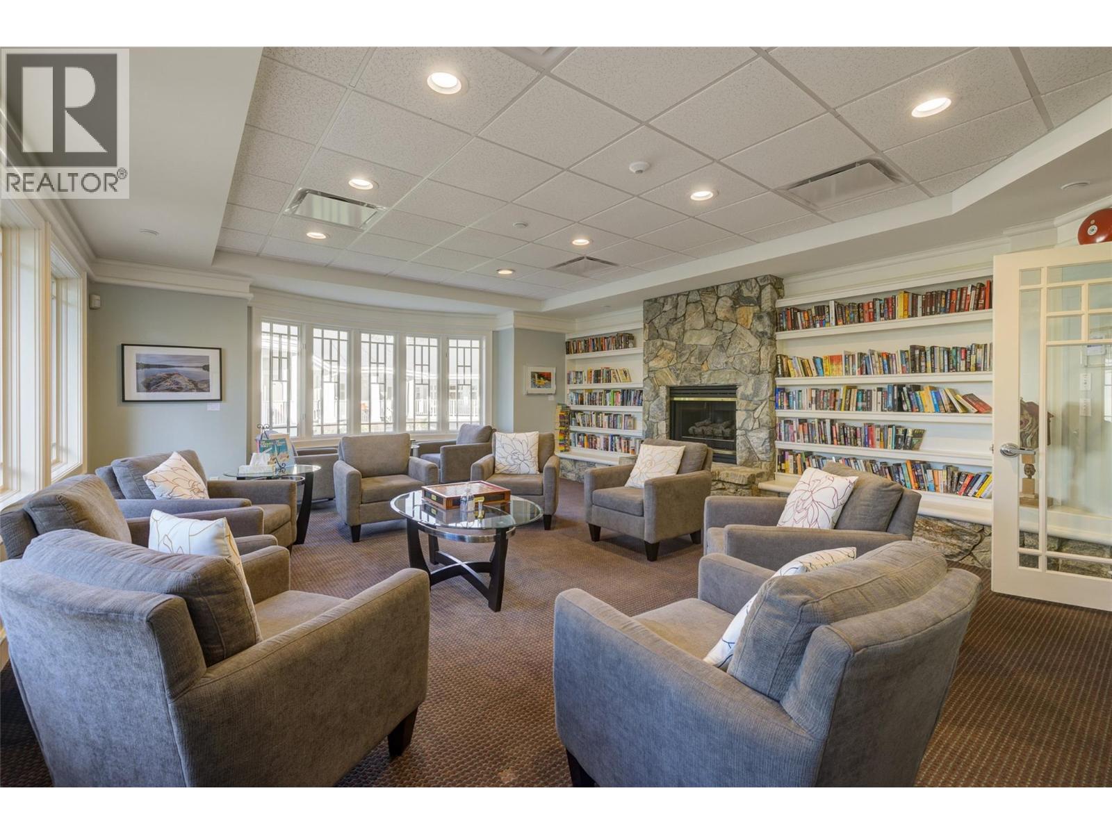 4034 Gallaghers Terrace, Kelowna