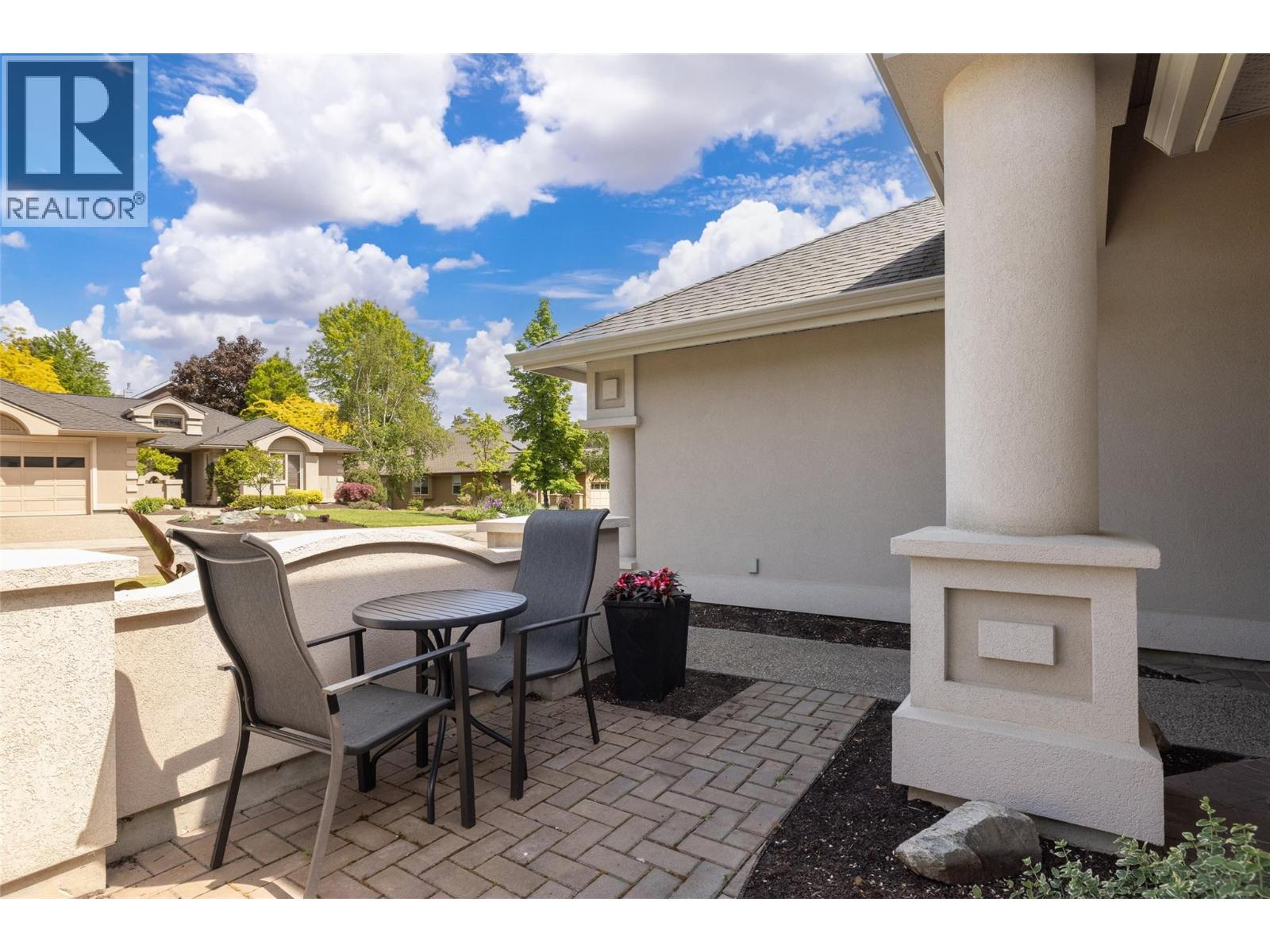 4034 Gallaghers Terrace, Kelowna