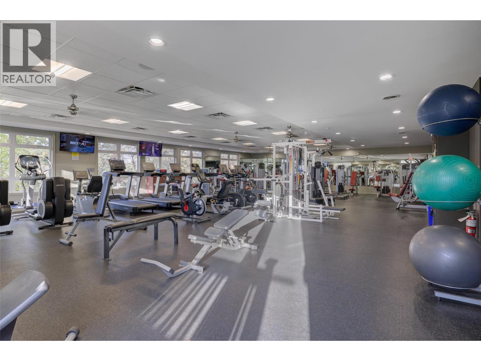 4034 Gallaghers Terrace, Kelowna