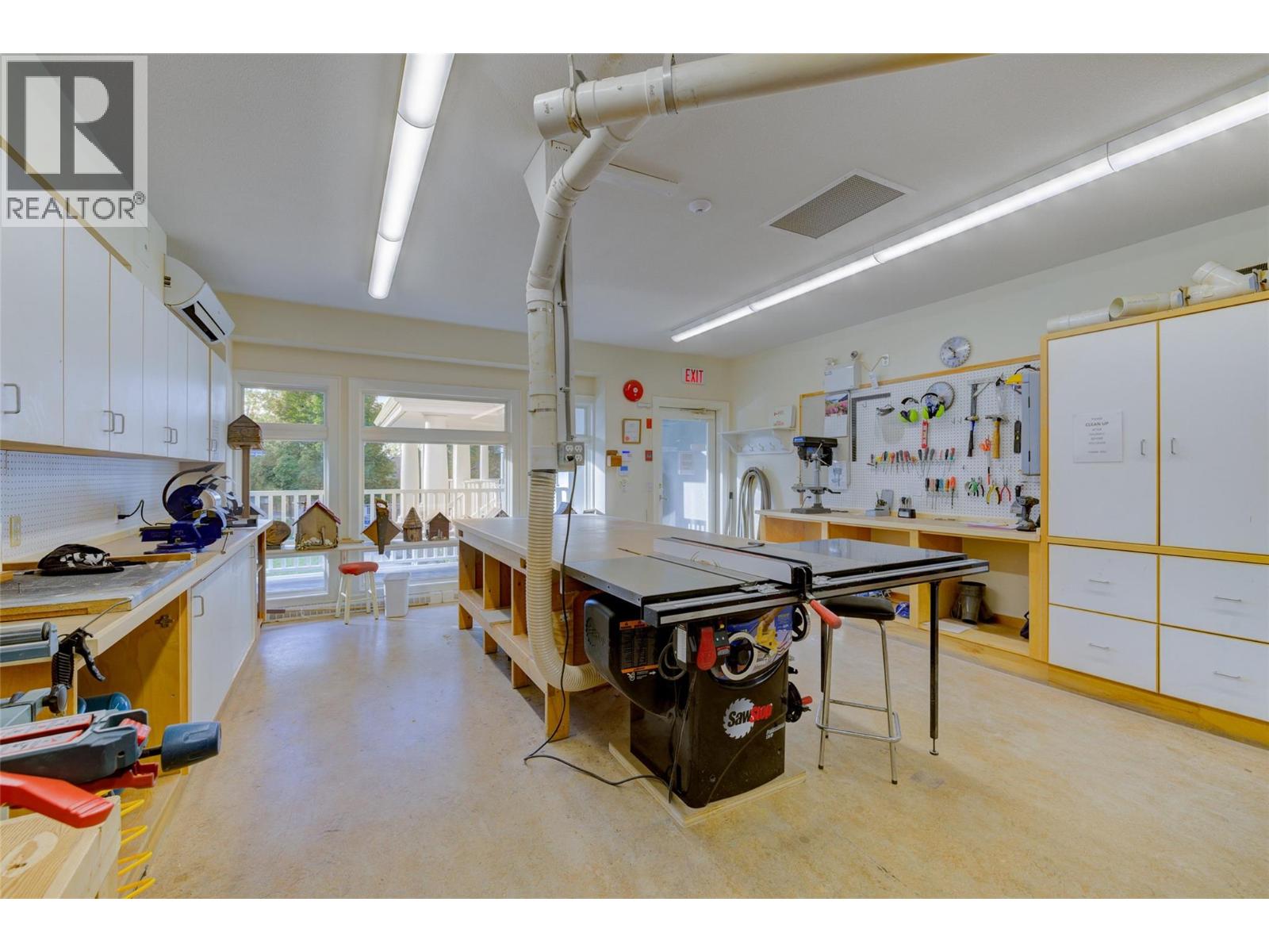 4034 Gallaghers Terrace, Kelowna