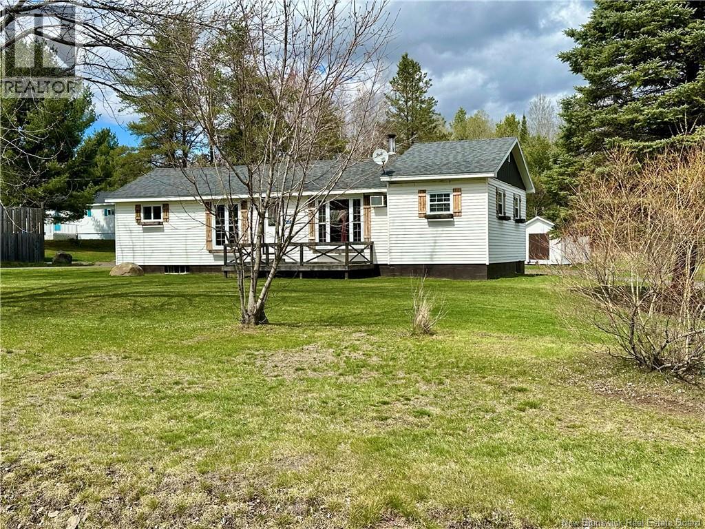 12 Hazelton Road - 3