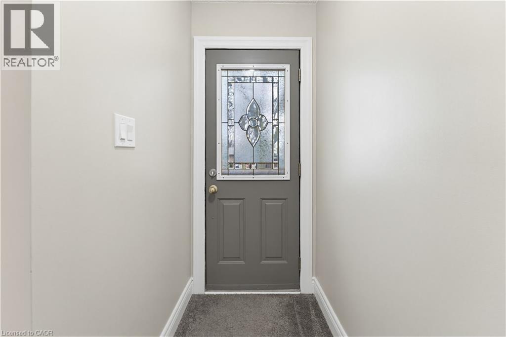 24 HILLMOUNT Street, Kitchener, Ontario, N2C2C6 — Photo 24