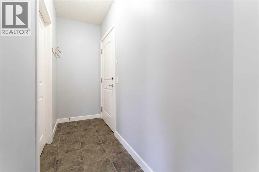 #401 323 18 Avenue SW - Image 3