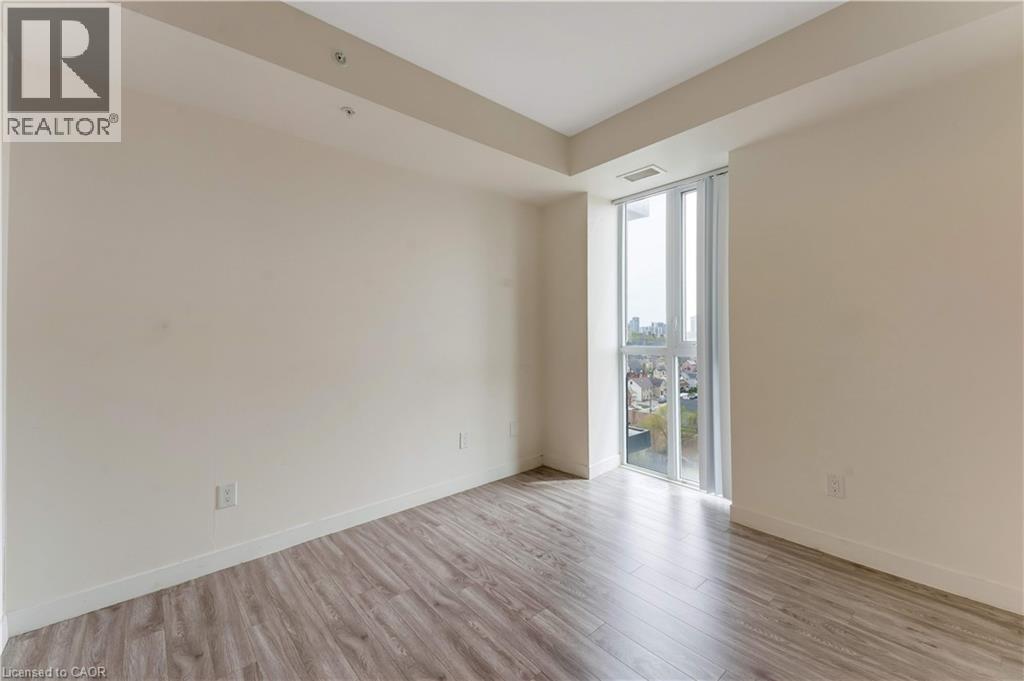 128 N KING Street N Unit# 904, Waterloo, Ontario, N2J0E9 — Photo 6
