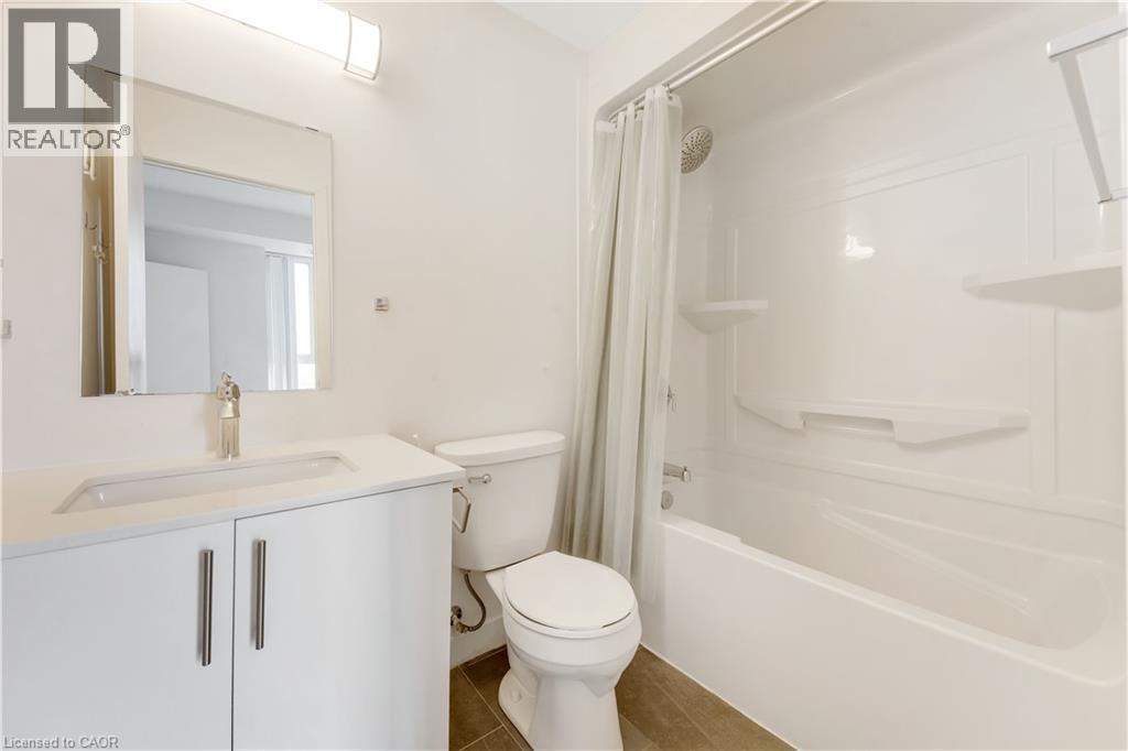 128 N KING Street N Unit# 904, Waterloo, Ontario, N2J0E9 — Photo 8