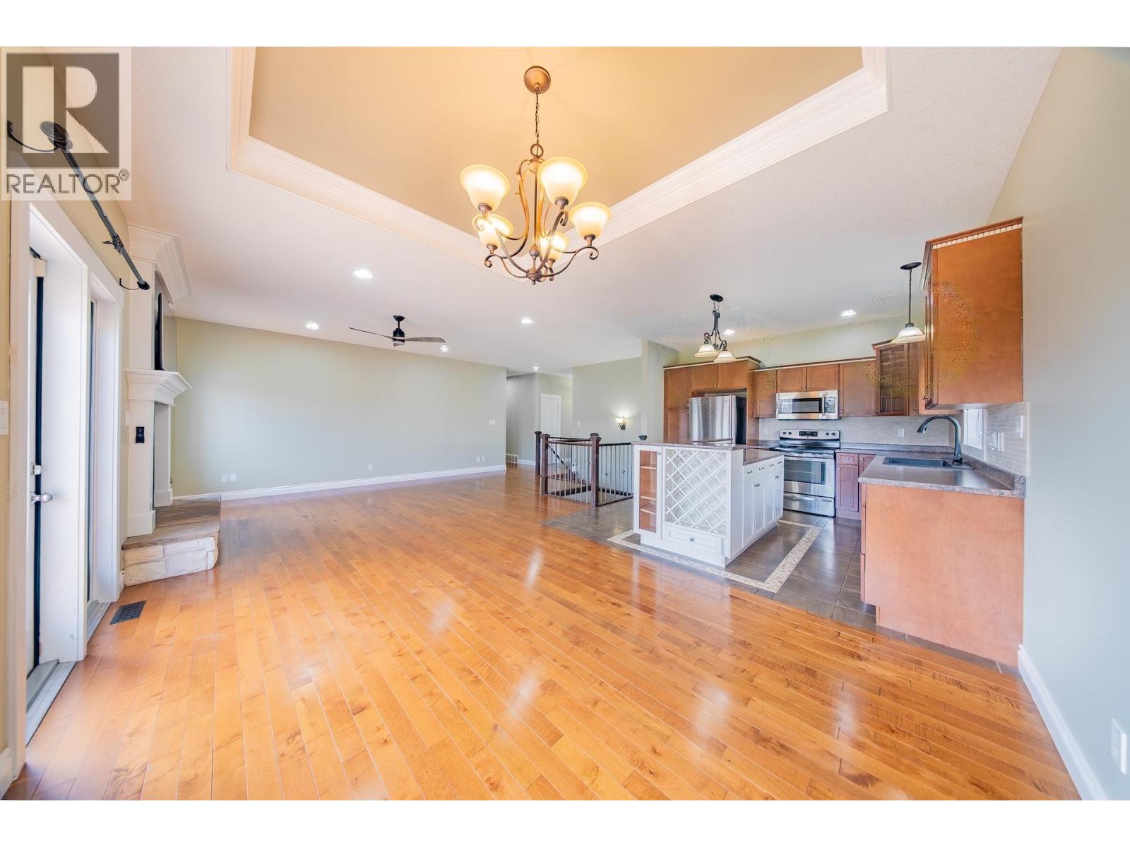 11003 88A STREET - 11