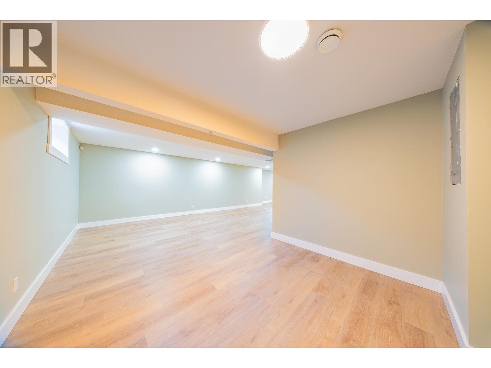 11003 88A STREET - 26