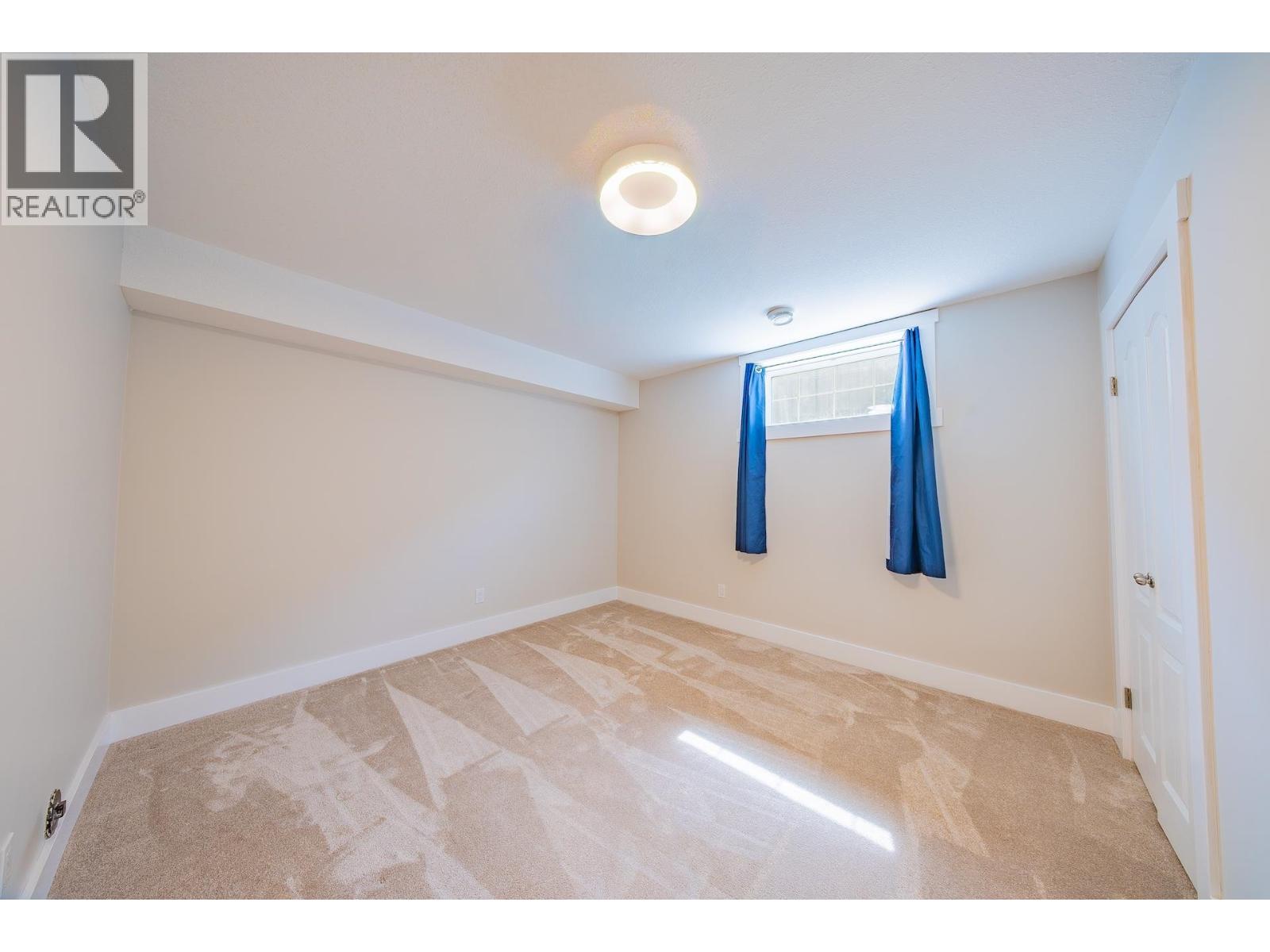 11003 88A STREET - 30