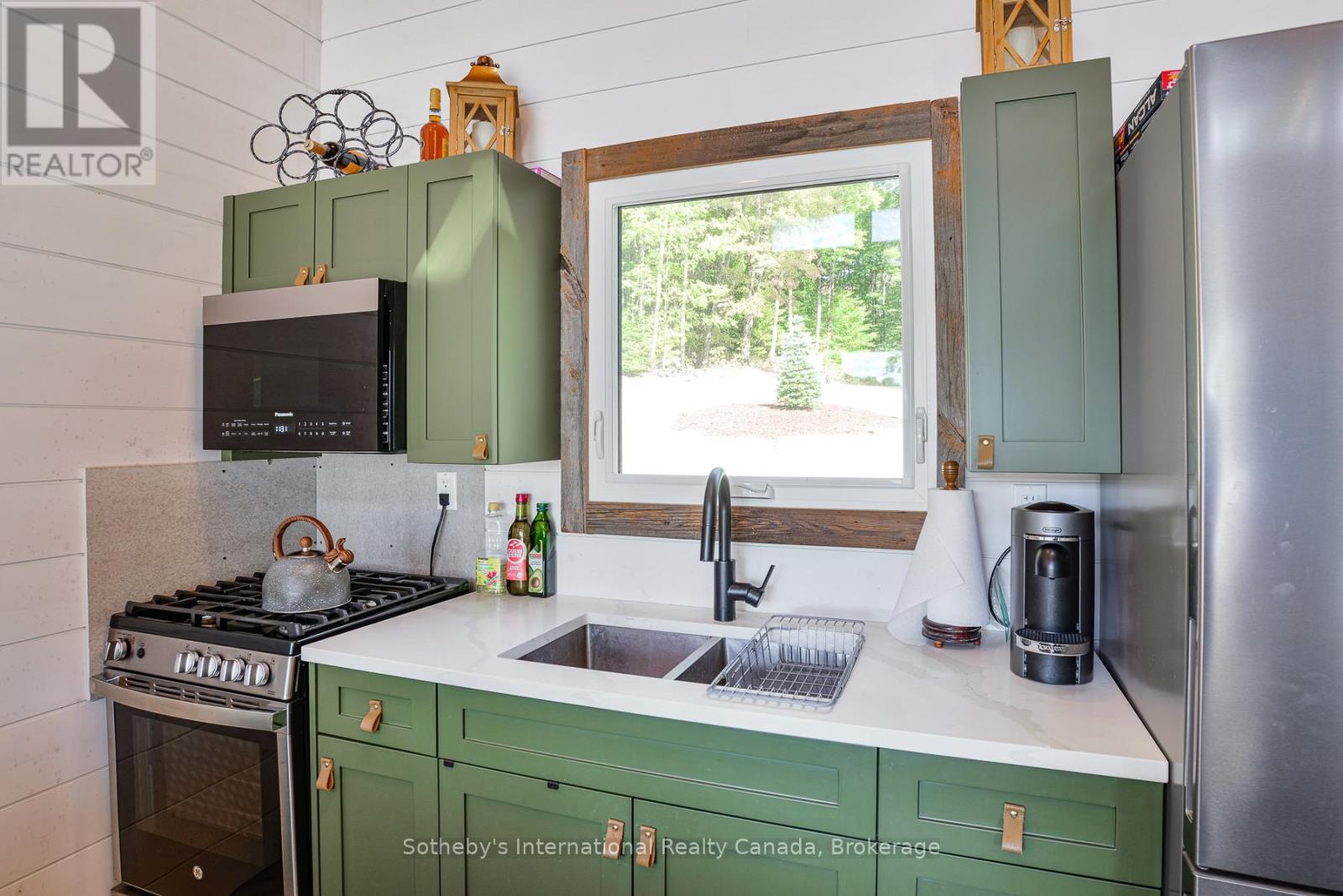 1211 PLUTO TRAIL - 12