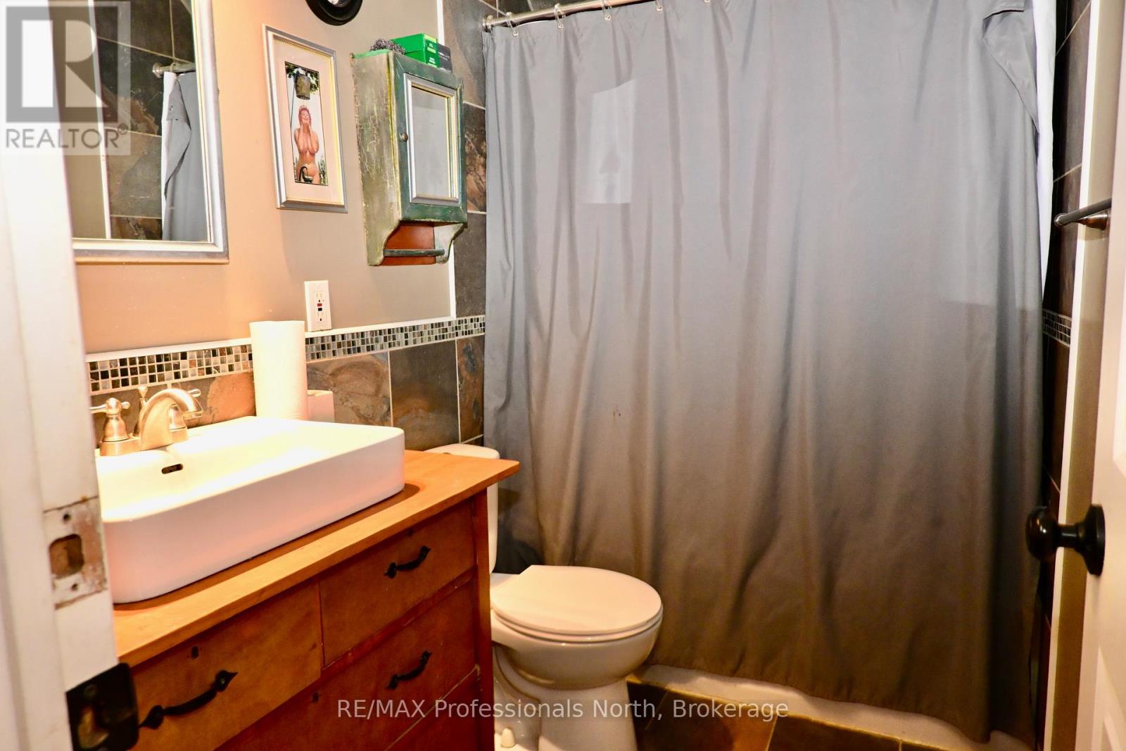 209 DILL ST STREET - 18