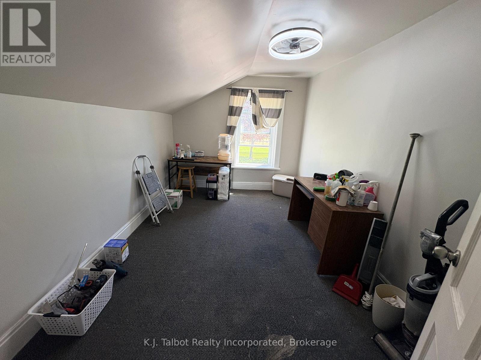 103 BRUCE STREET E - 12