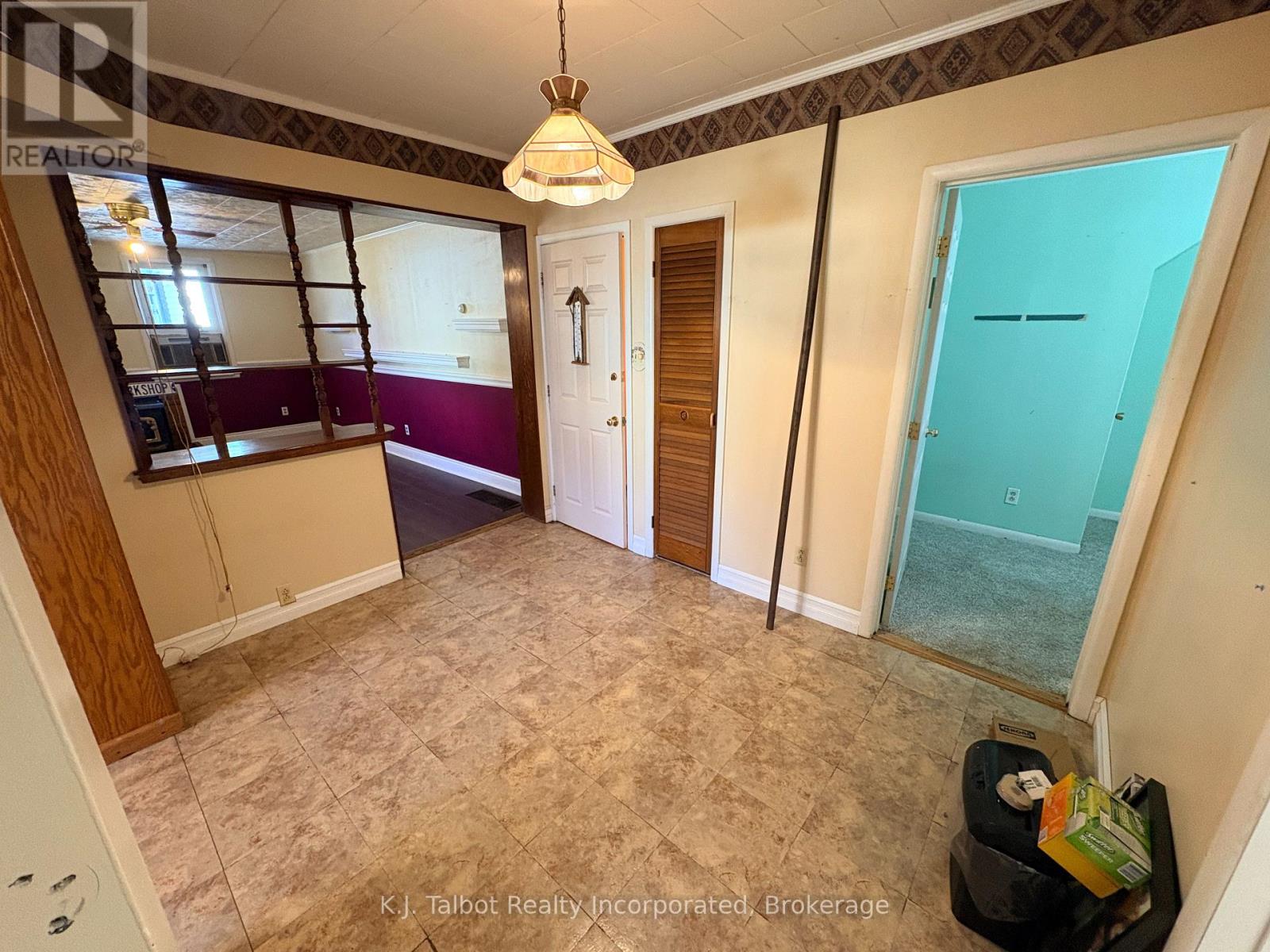 103 BRUCE STREET E - 18