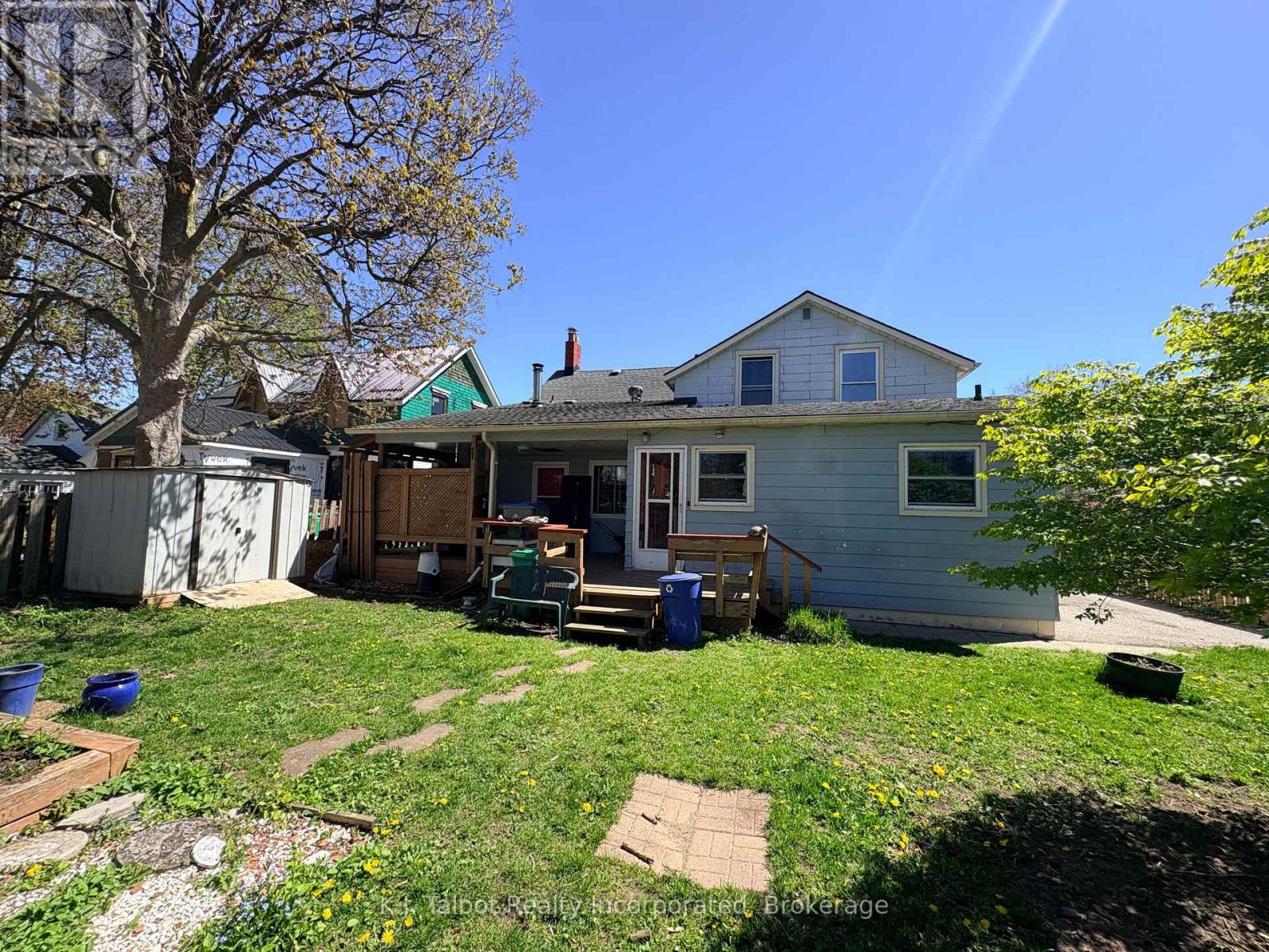 103 BRUCE STREET E - 29