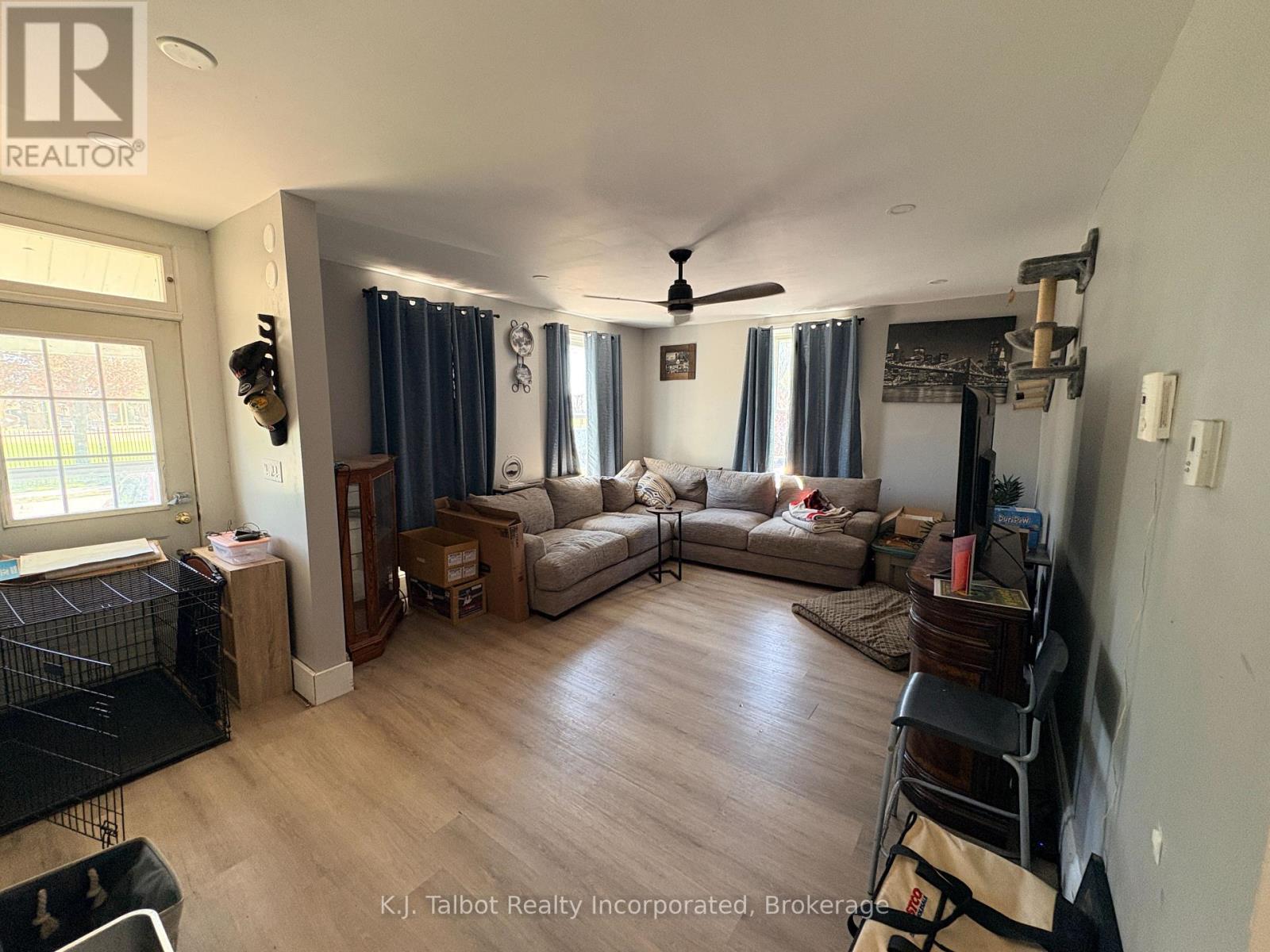 103 BRUCE STREET E - 5
