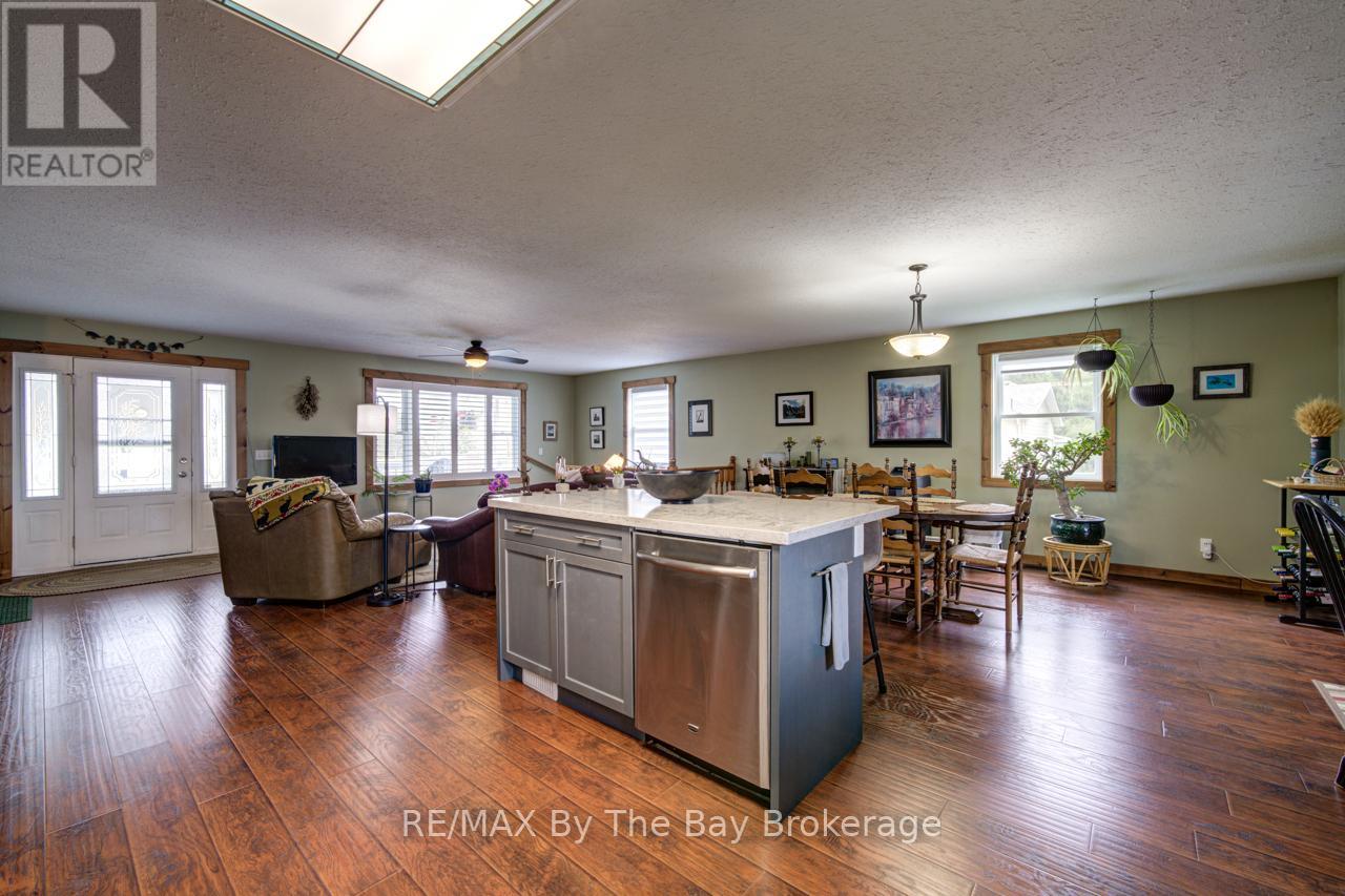 794140 OSPREY CLEARVIEW TOWNLINE - 13