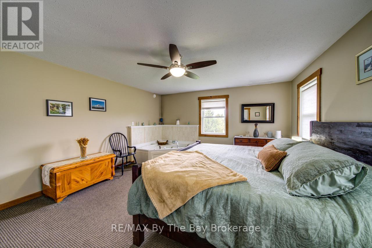 794140 OSPREY CLEARVIEW TOWNLINE - 20