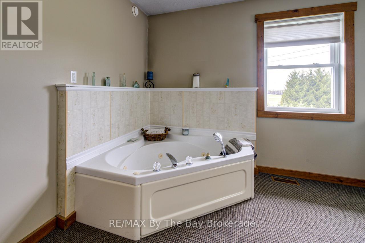 794140 OSPREY CLEARVIEW TOWNLINE - 21