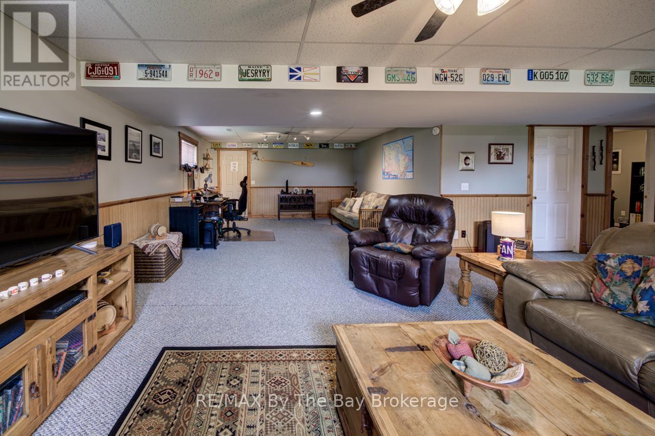 794140 OSPREY CLEARVIEW TOWNLINE - 25