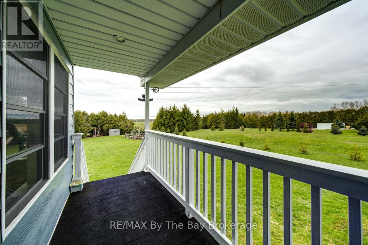 794140 OSPREY CLEARVIEW TOWNLINE - 35