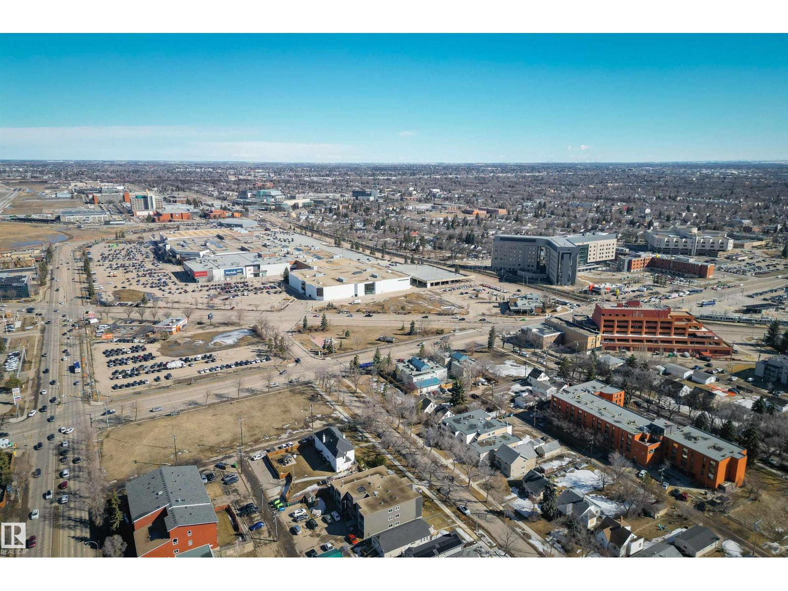 #113 10838 108 ST NW, Edmonton