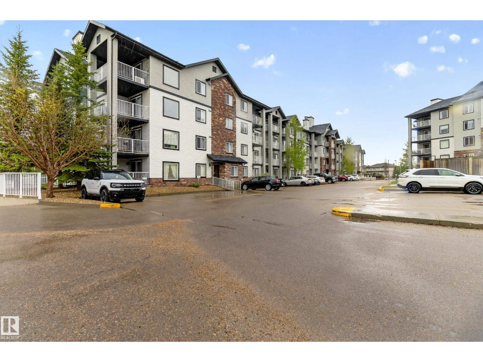 #322 42 SUMMERWOOD BV, Sherwood Park