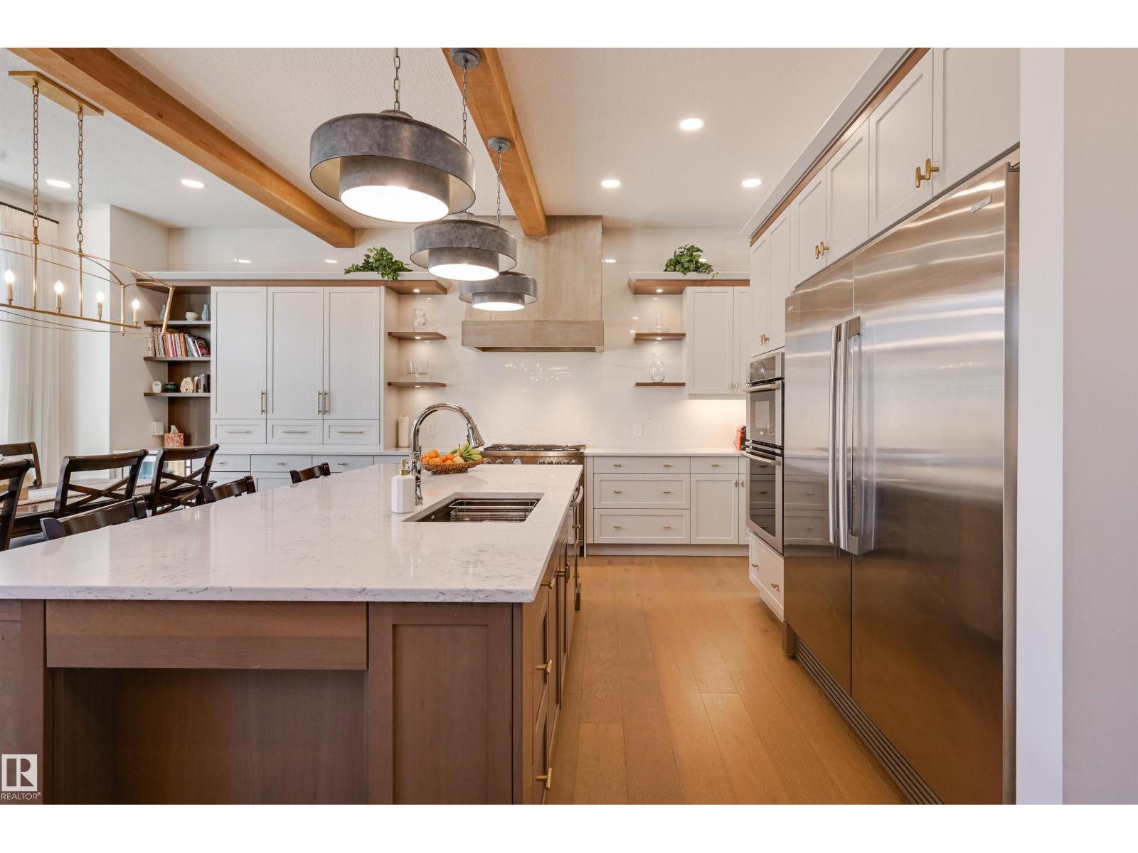 5501 109A ST NW - 2