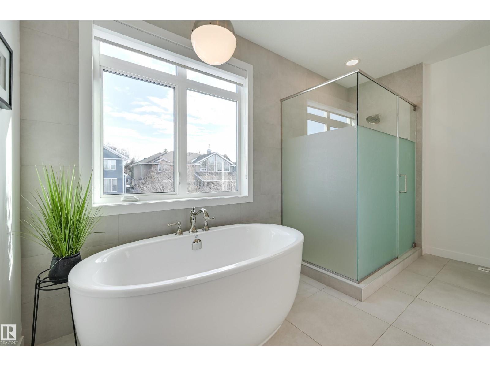 5501 109A ST NW - 37