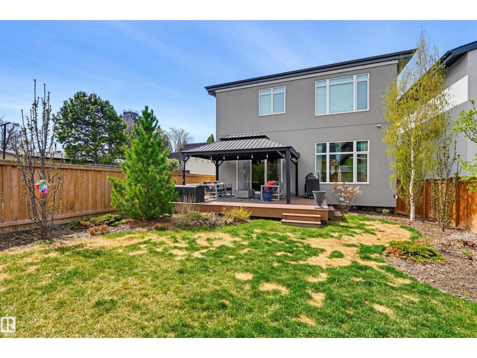 5501 109A ST NW - 61