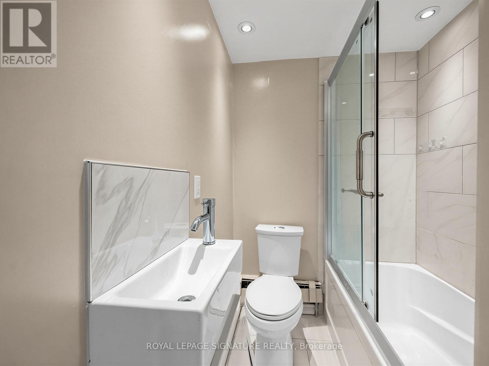 1157 ROSELAWN AVENUE - 15