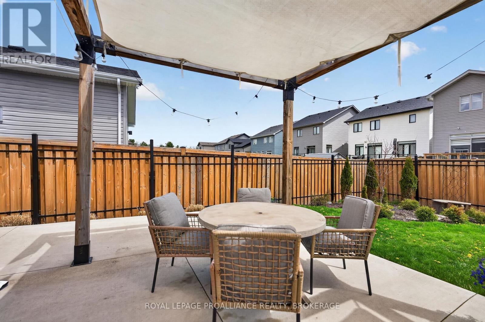 828 CELESTE DRIVE - 46