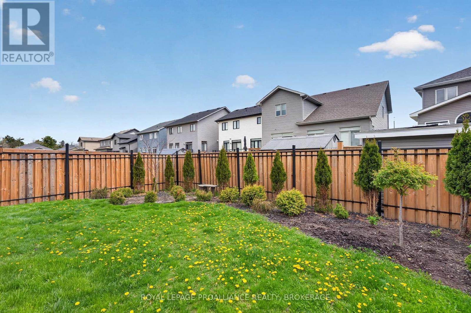 828 CELESTE DRIVE - 47
